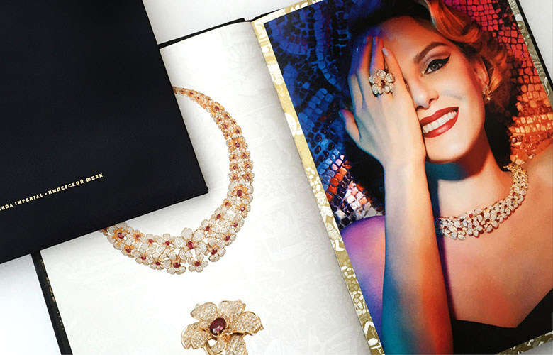 ADVERTISING CAMPAIGN BOOK ART DIRECTION. PHOTO: ALI MAHDAVI